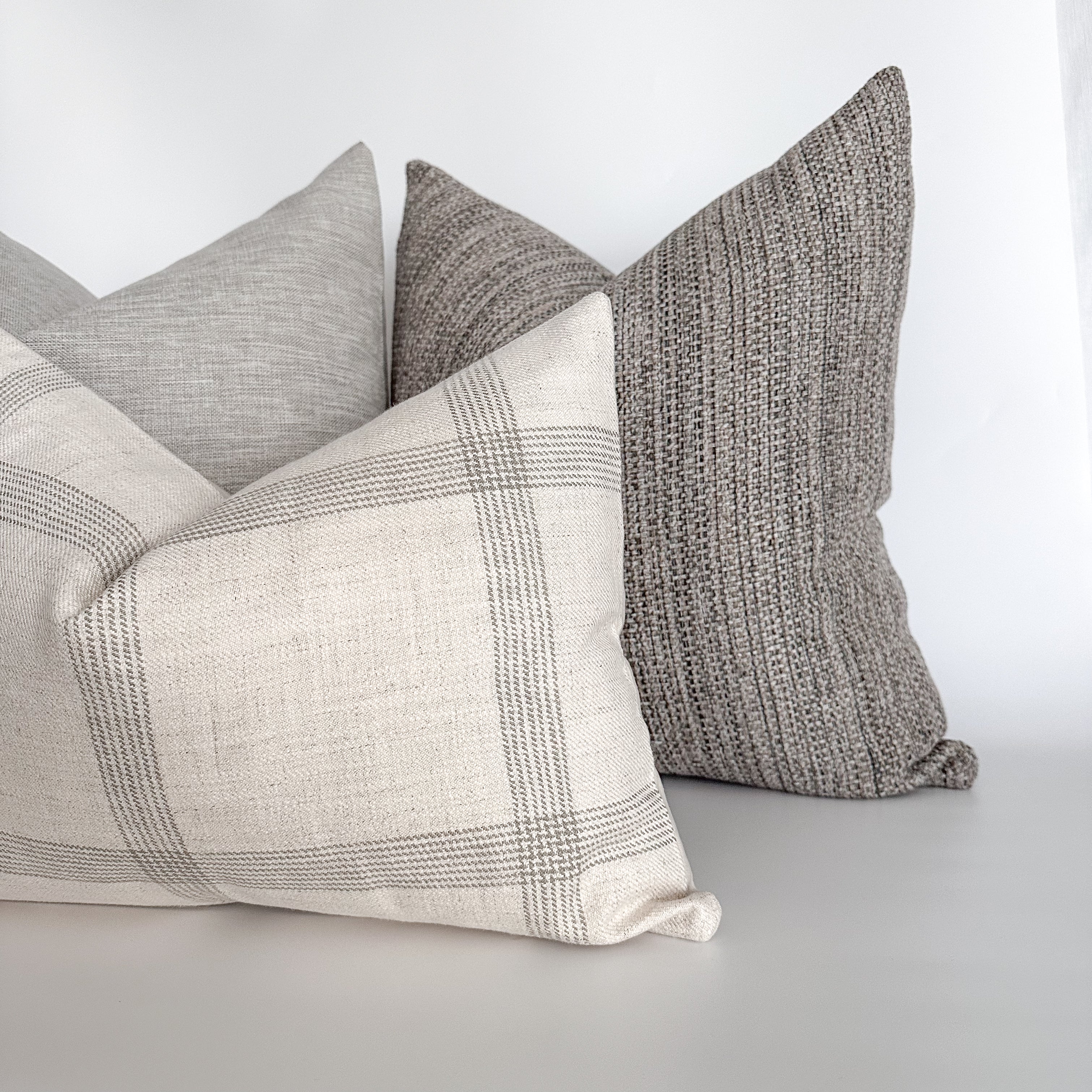 Sandhill Gray Pillow Cover Set - Image 3